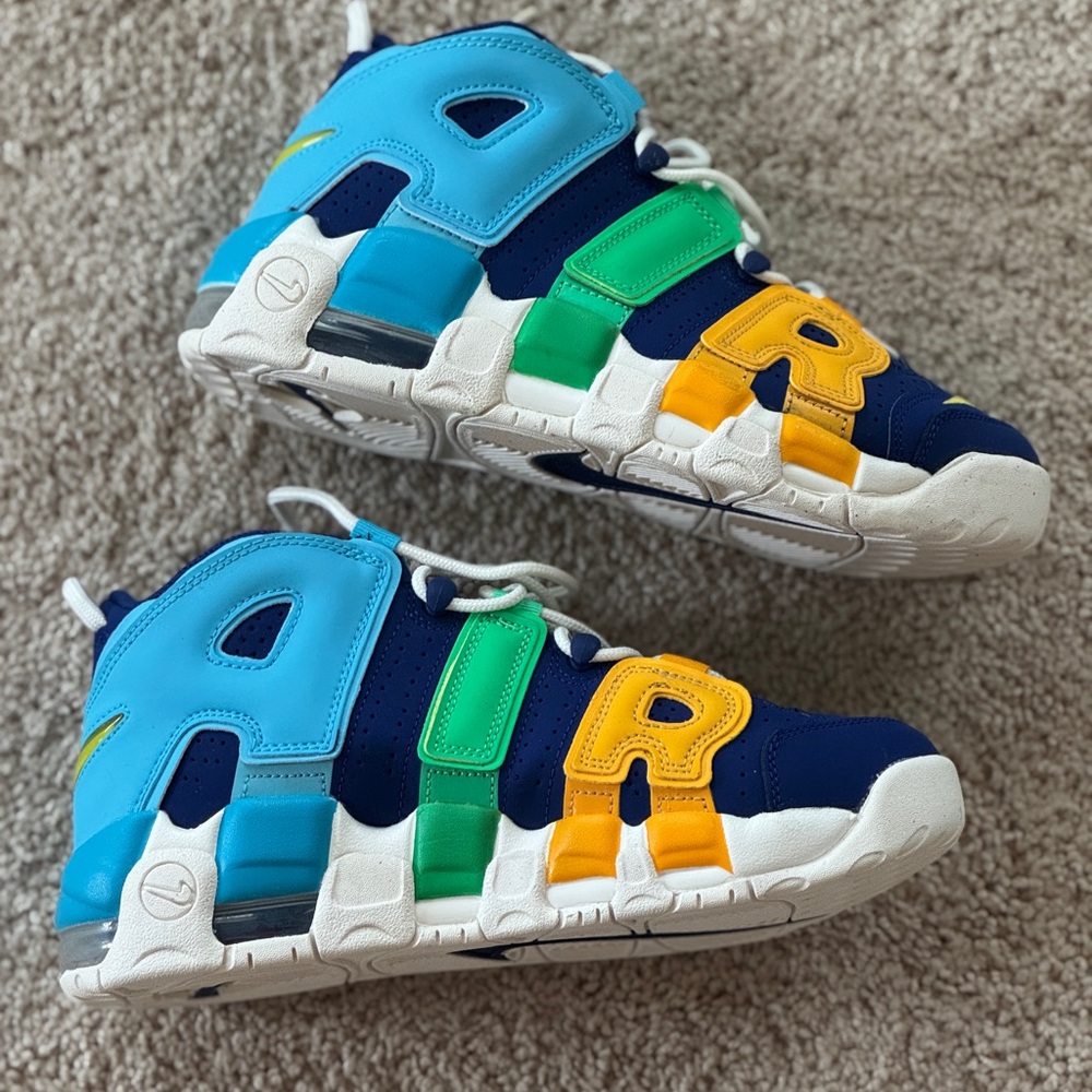 NEW Nike Kids Multicolor Air Sneakers